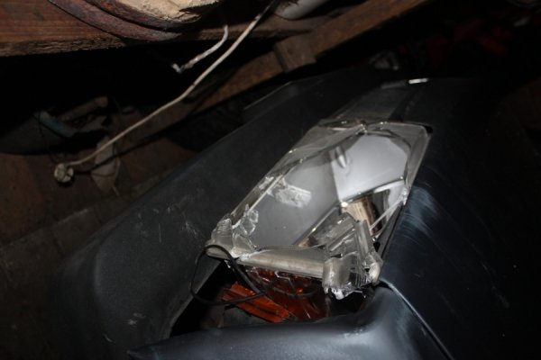 Автомайданівці знайшли авто, яке збило двох людей. ФОТО. ВІДЕО