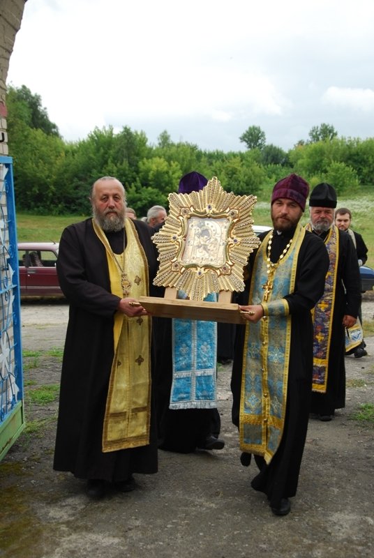 Хресний хід із Почаївською іконою Богоматері. ФОТО