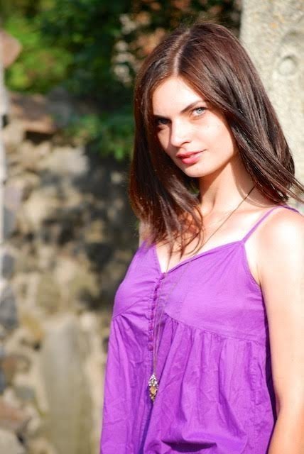 Волонтерки з Луцька, щоб допомогти українським воїнам, спробували себе у ролі моделей. ФОТО