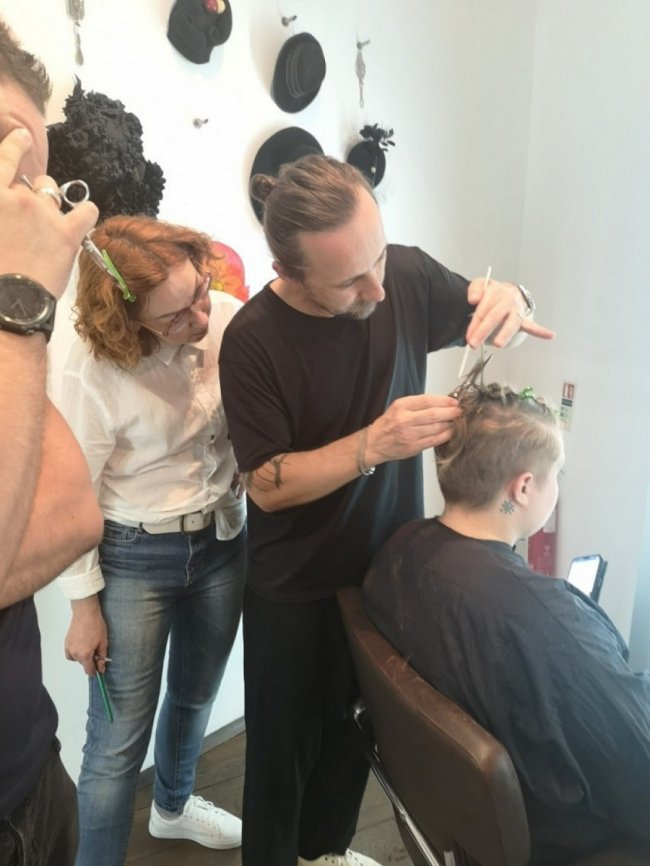 Відома луцька перукарка-стилістка побувала на навчанні у Лондоні