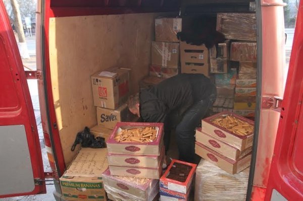 Діти у Сєвєродонецьку смакуватимуть волинськими яблуками та повидлом. ФОТО*