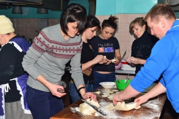 На Волині завтра ліпитимуть вареники для бійців АТО. ФОТО