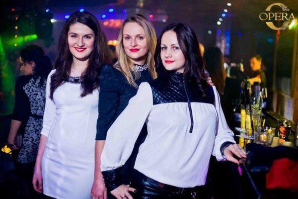 Пара Нормальних у луцькому клубі. ФОТО