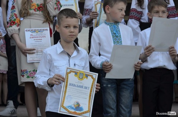 Останній дзвоник для випускників НВК №24 вже пролунав. ФОТО