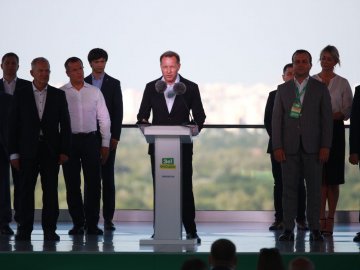 Нові обличчя міст: хто йде на вибори від «Слуги Народу»*