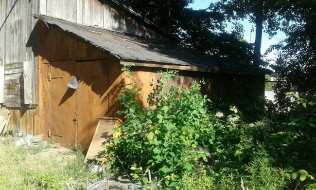 «Чудо минулого століття»: у Луцьку виявили масивну халабуду. ФОТО