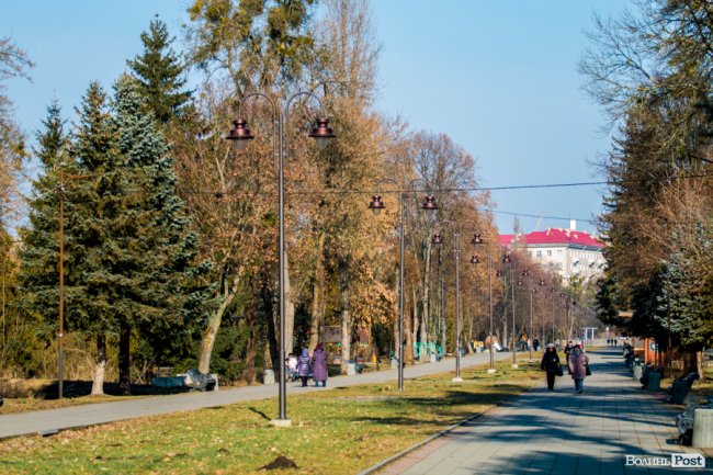 У Луцьку – майже весна. ФОТОРЕПОРТАЖ