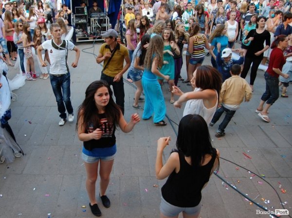 У День молоді в Луцьку був DJ-парад. ФОТО