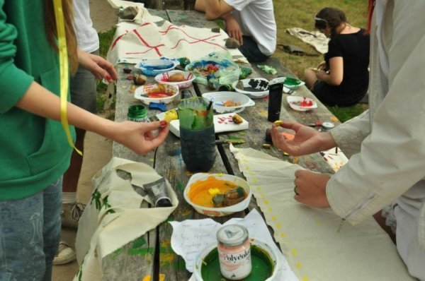 Лучанка влаштувала етно-показ одягу під Києвом. ФОТО. ВІДЕО