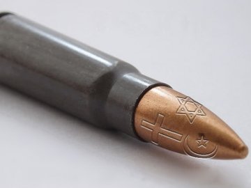 Десяткам тисяч волинян брати до рук зброю забороняє віра