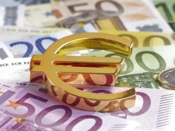 Долар і євро падають в ціні: курс валют у Луцьку на 21 березня