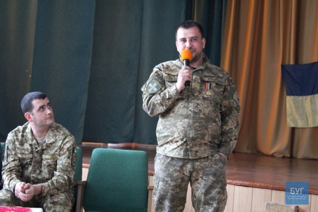 Волинські школярі збирають гроші на авто для військових