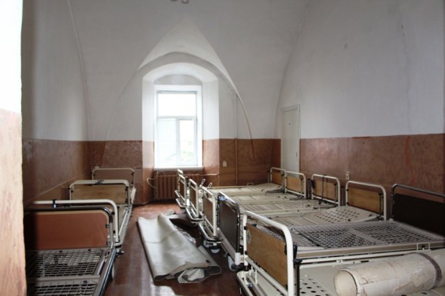 Наслідки пожежі у луцькому госпіталі майже ліквідували. ФОТО