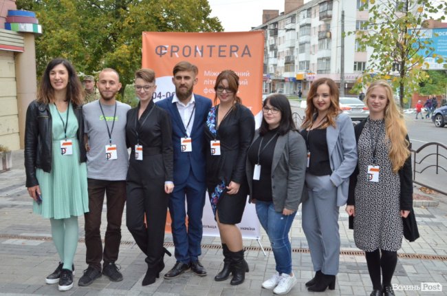 Великий фестиваль у маленькій кав’ярні: у Луцьку офіційно стартувала «Фронтера» 