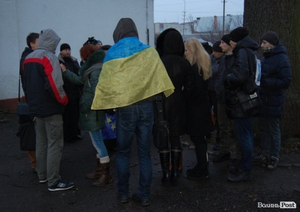 Розпочався суд над активісткою луцького Євромайдану. ФОТО. ВІДЕО