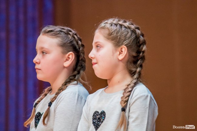 Як у Луцьку фестивалили двійнята та близнята. ФОТО