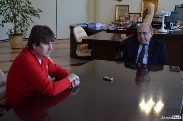 Волонтер розповів Гунчику про реальне забезпечення мобілізованих волинян