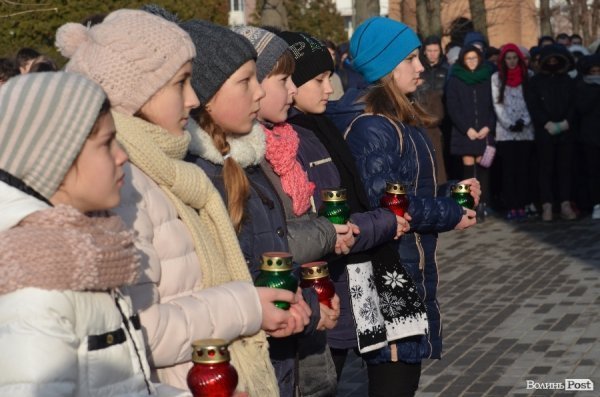 В луцькій школі, де навчався Рустам Хамраєв, відкрили пам’ятну дошку