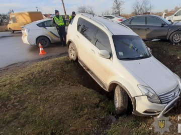 У Луцьку – подвійна аварія: постраждало 6 людей. ФОТО. ОНОВЛЕНО