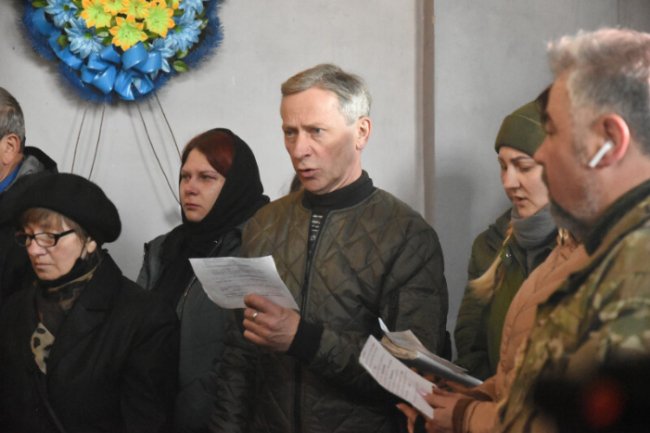 Луцьк попрощався із загиблим під Ірпенем матросом Михайлом Приступою