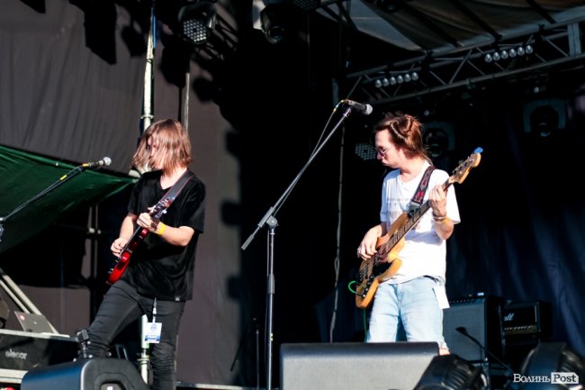 «Шикидим», лірика і вибуховий «O.Torvald»: перший день «Бандерштату». ФОТО