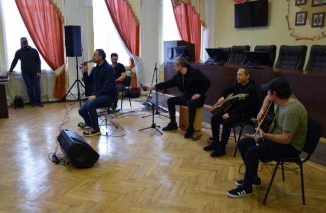 Гурт «Друга Ріка» приїхав до Луцька, щоб виступити для прикордонників. ФОТО, ВІДЕО