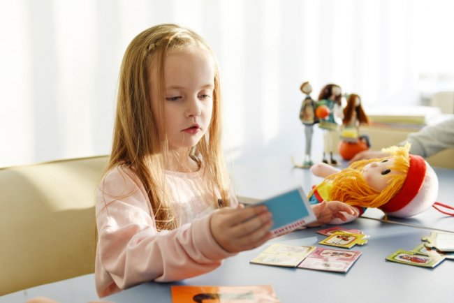 У «Промені» відкривається незвичний сімейний клуб англійської мови*