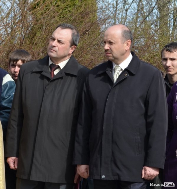 Голова Локачинської РДА Володимир Мазурок і голова райради Василь Демидюк