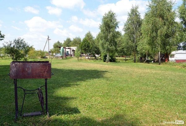 За мангали окремо платити не треба.