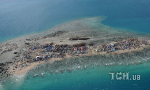 Жахливі  фото тайфуну «Хайянь» на Філіппінах 