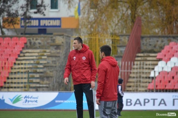  Маленькі лучани тренувались на одному полі з відомими футболістами. ФОТО