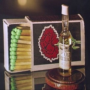 Волинянин колекціонує алкоголь в міні-пляшках. ФОТО