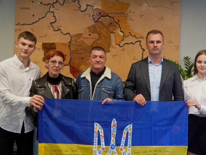 На Волині зустрілися з легендою  Військово-морських сил, командиром «Генічеська», який пройшов російський полон