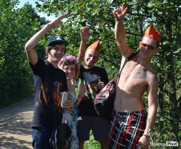 Як тисячі людей відривалися на фестивалі «Захід». ФОТО