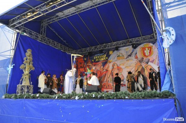 «Різдво у Луцьку»: камерний оркестр, «ФлайzZa» та 50 колективів