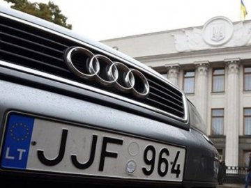 В Україні можуть повернути платне «розмитнення» автомобілів, – Гетьманцев