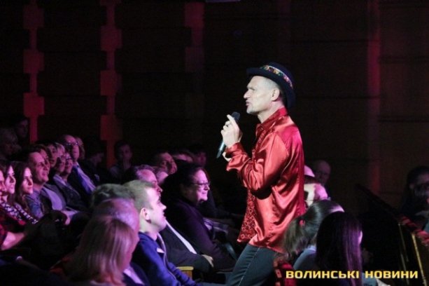 Запальний Олег Скрипка «підірвав» луцьку публіку. ФОТО. ВІДЕО