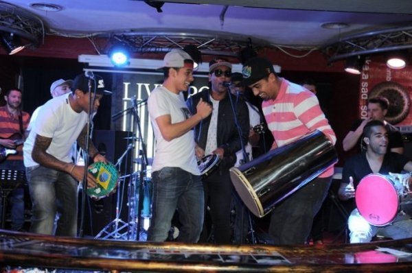 Бразильці «Шахтаря» заспівали гімн клубу португальською. ФОТО. ВІДЕО