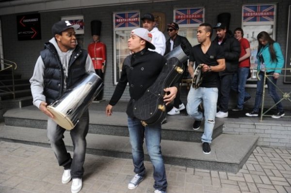 Бразильці «Шахтаря» заспівали гімн клубу португальською. ФОТО. ВІДЕО