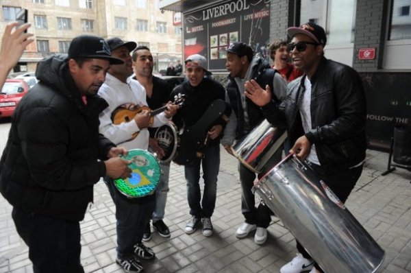 Бразильці «Шахтаря» заспівали гімн клубу португальською. ФОТО. ВІДЕО