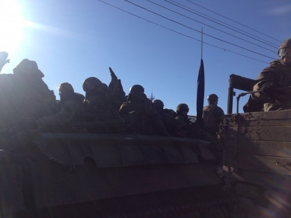 Українські бійці виходять з Дебальцевого, - ЗМІ. ФОТО