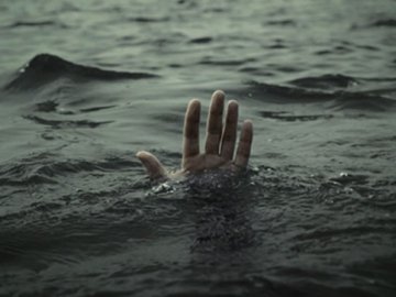 На Волині в приватному ставку потонув чоловік