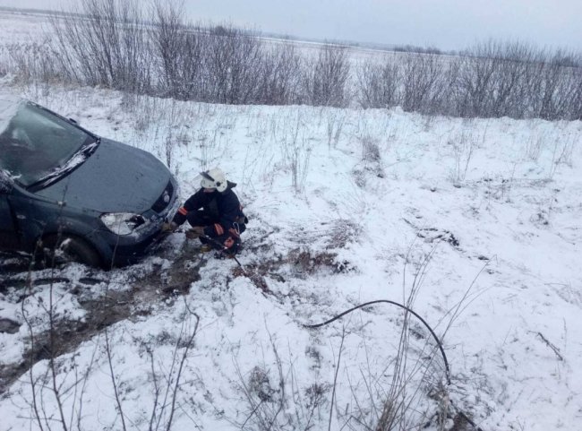 На Волині три автівки потрапили в кювети