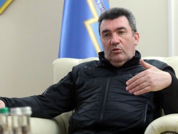 Виплати мають бути справедливими: Данілов про додаткові 30 тисяч військовим