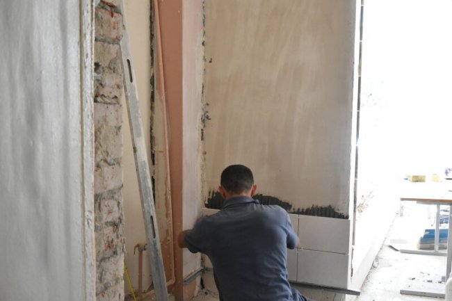 У Луцьку активно ремонтують школи. ФОТО