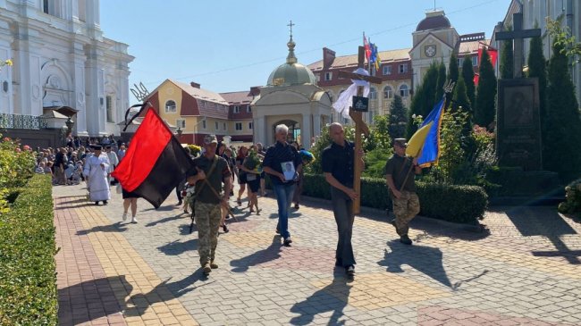 На Волині попрощалися з Героєм Андрієм Саком