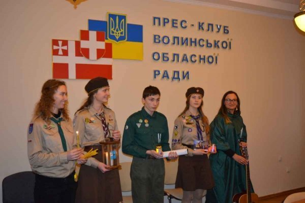 Вифлеємський вогонь миру із Волині повезуть бійцям на передову