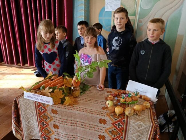 У школі на Волині креативно провели останній навчальний день перед канікулами