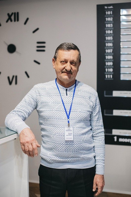 Хтось любить гітару, хтось – лижі, а ще хтось – спортзал: у Луцькому міськрайоному суді розповіли про найкращих працівників. ФОТО