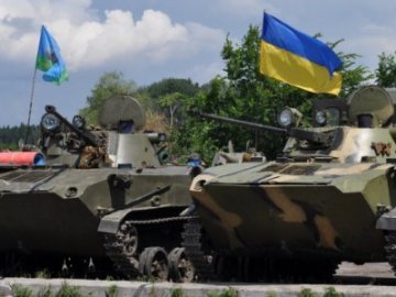 145 зразків нової військової техніки до кінця року будуть в Україні